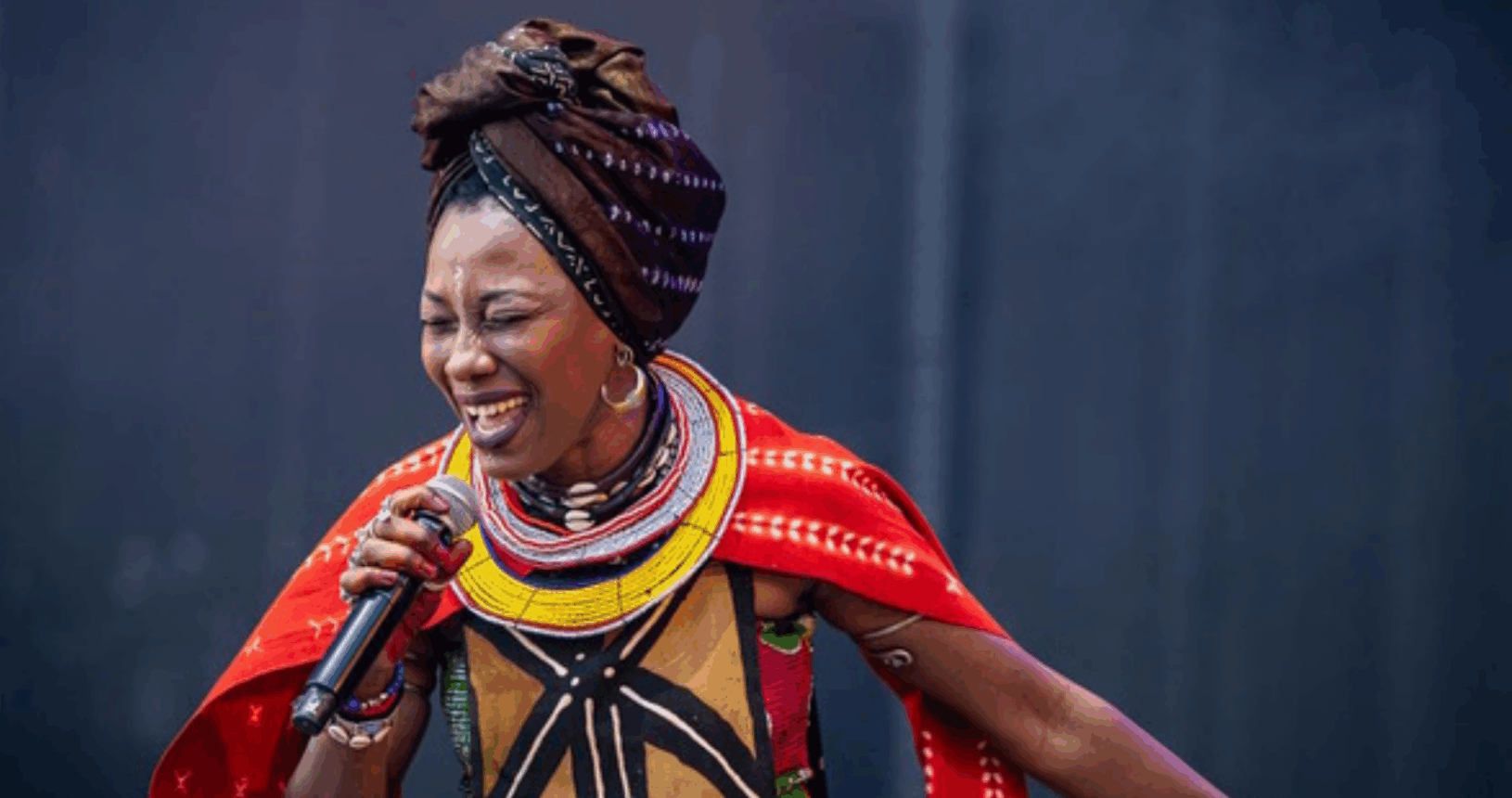 African makers Autours des cordes